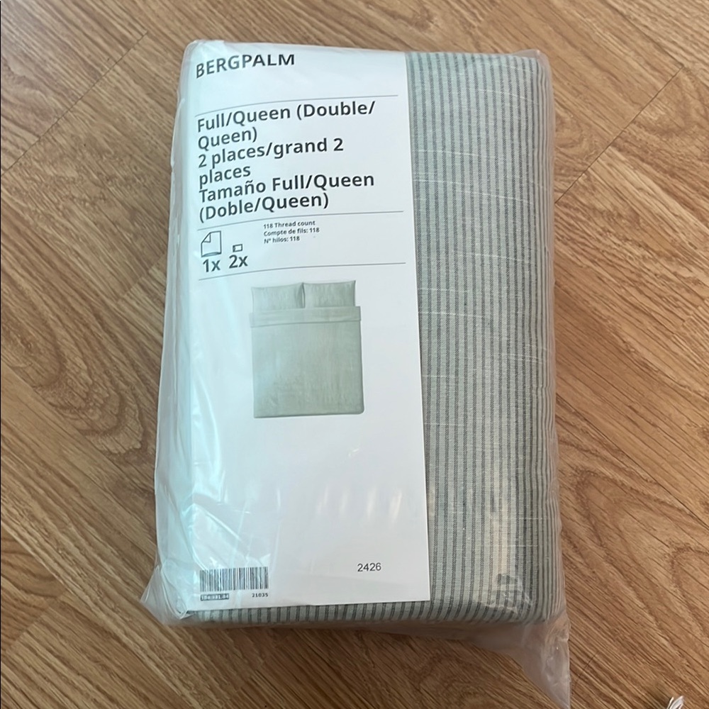 IKEA BERGPALM Duvet Cover and pillow cases